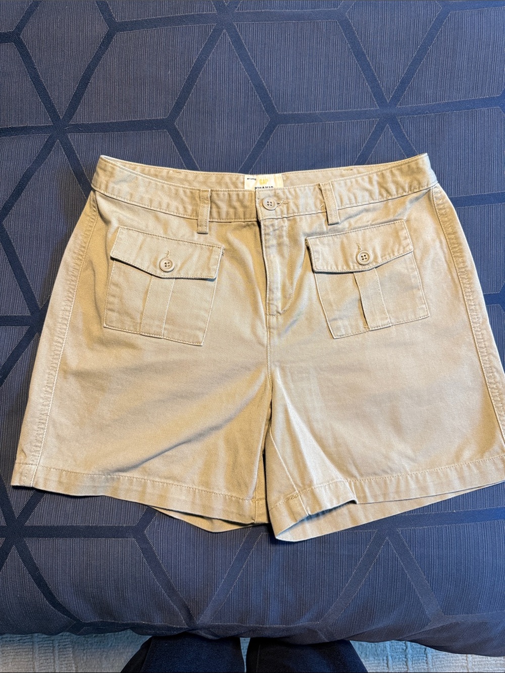 Gap Beige Women's Utility Pocket Shorts